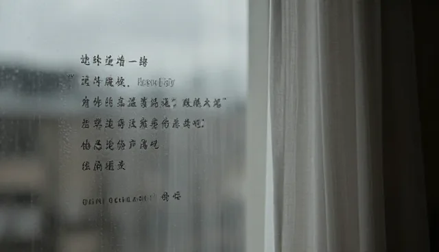装修方案提示词使用与维护的两种做法对比